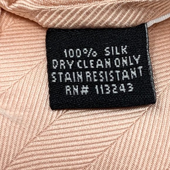 TIE BAR Vow Blush 100% Silk Stain‎ Resistant Handmade Extra Long Necktie NIP - Picture 5 of 10